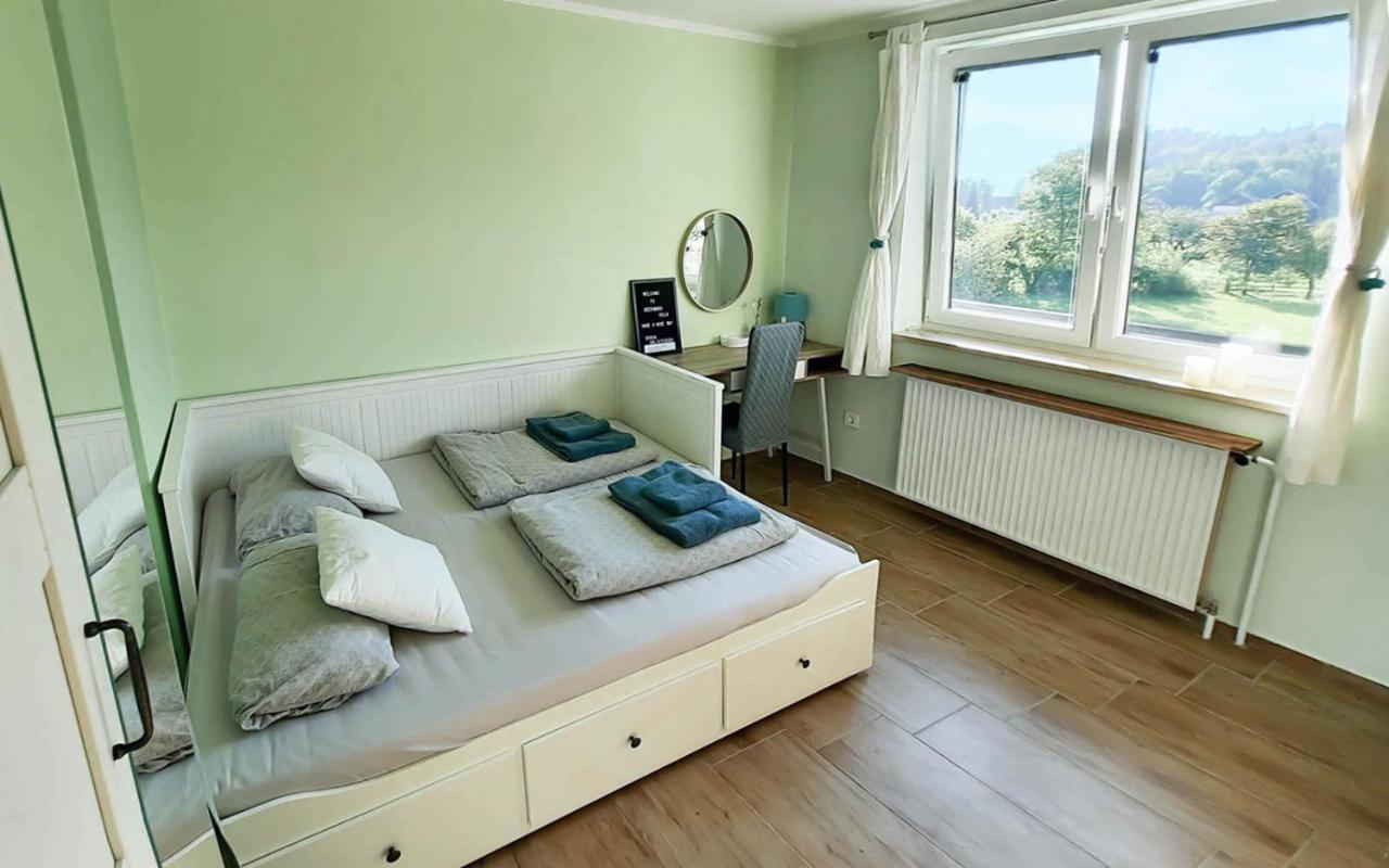 Deerwood Villa-Modern Cozy Apartment With Castle View Μπλεντ Εξωτερικό φωτογραφία